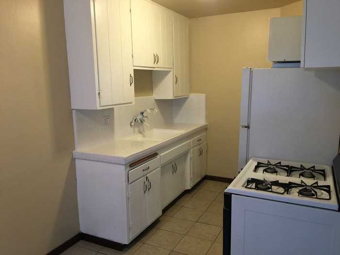 2140 India Street - Photo 3 of 12