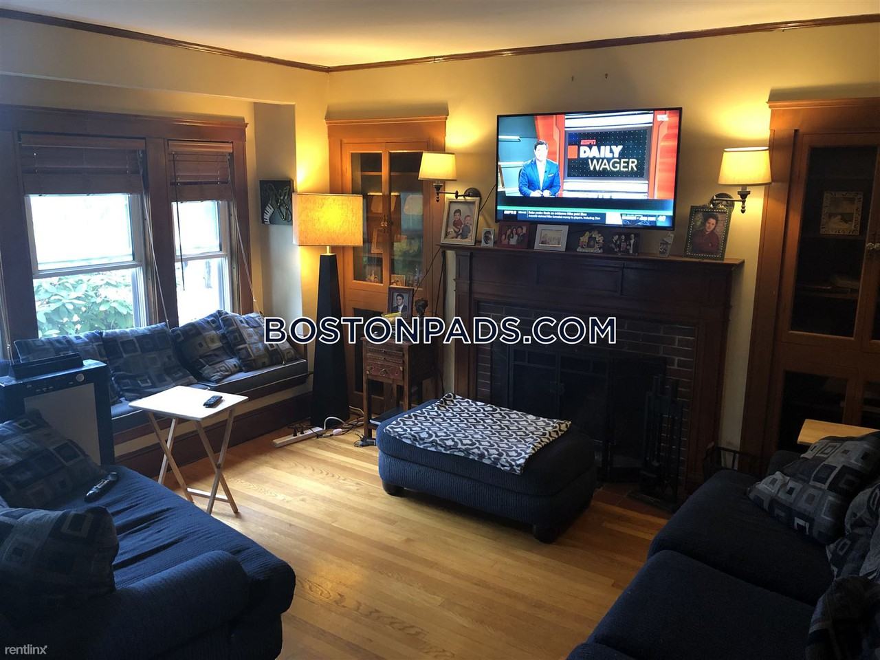 52 Vine St - Photo 3 of 14