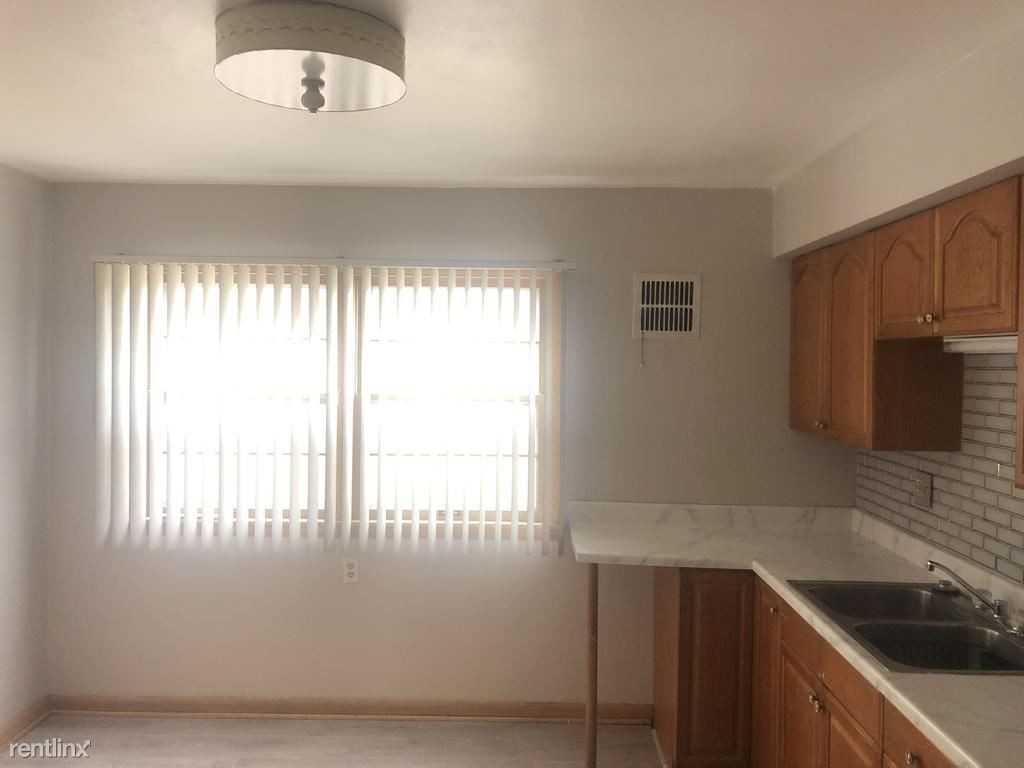 4729 N 68th Street - Photo 2 of 13