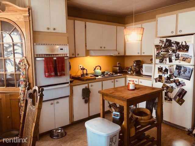 70 Taurus Rd - Photo 2 of 11