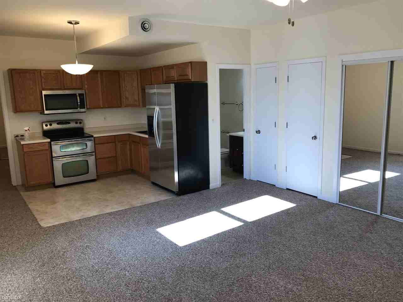 351 Chicago Rd 7 - Photo 2 of 7