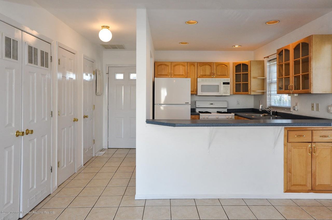 972 Seagull Drive - Photo 3 of 30