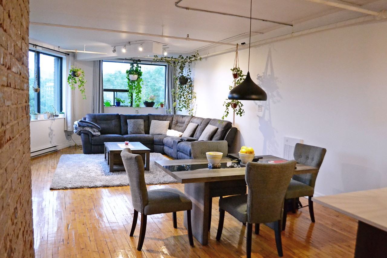 3791 Rue Notre-Dame Ouest #302 - Photo 3 of 10