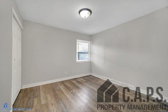 7744 Bertram Avenue - Photo 3 of 13