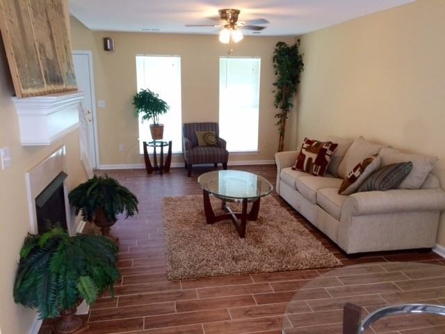 1155 Sir Doyle Cove - Photo 3 of 15