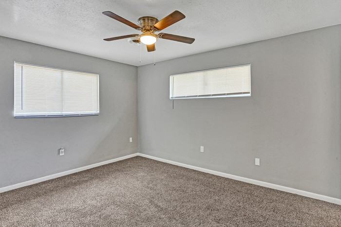 234 Valley Vista Drive - Photo 2 of 12