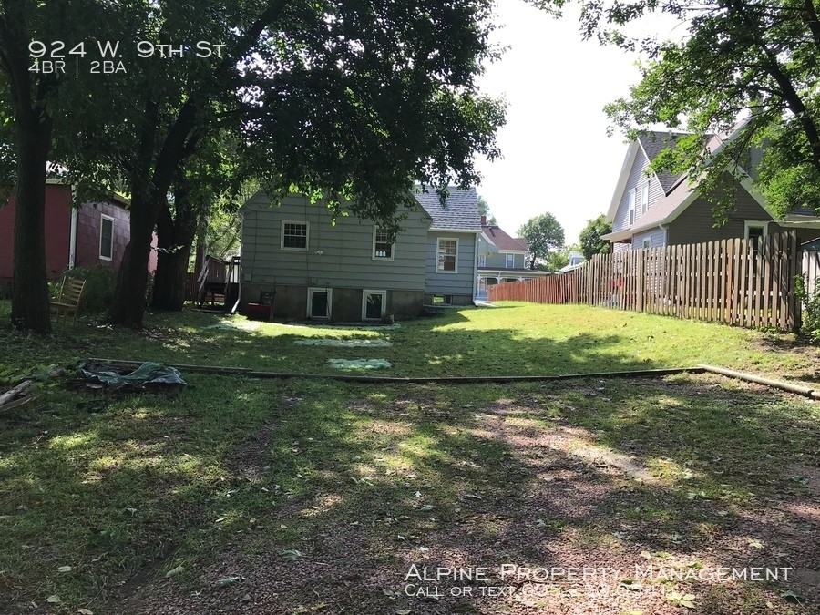 924 W. 9th St. - Photo 3 of 26