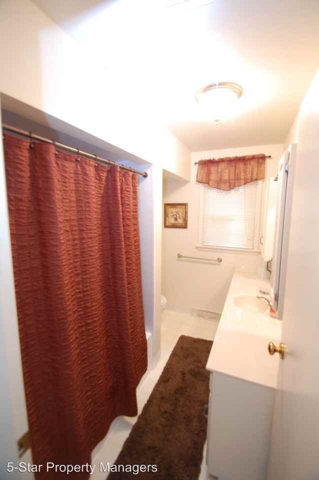 1604 Lincolnway East - Photo 3 of 14