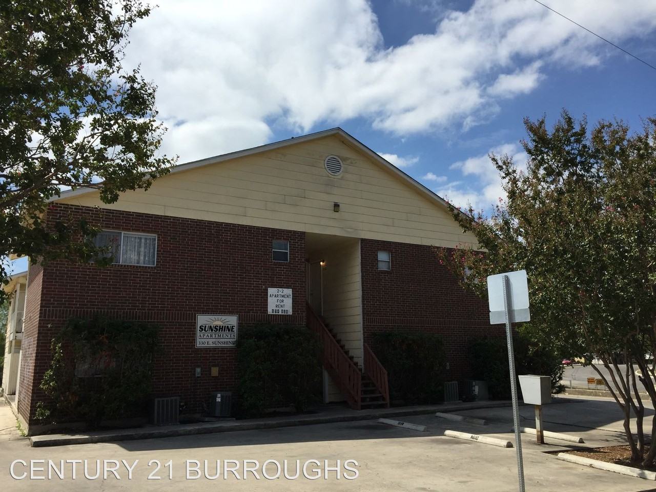 330 E. Sunshine Apartments in Donaldson Terrace, San Antonio, TX 78228