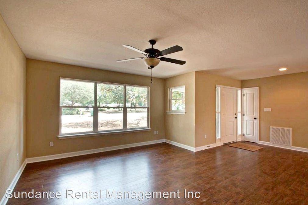 1 Bayview Drive - Photo 2 of 23