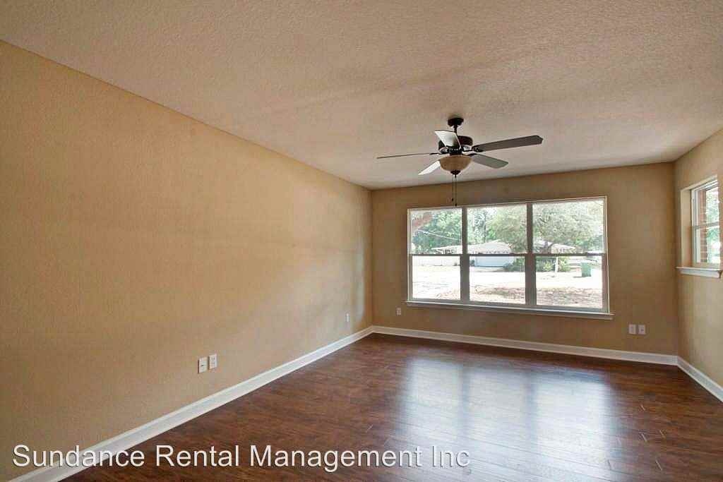 1 Bayview Drive - Photo 3 of 23