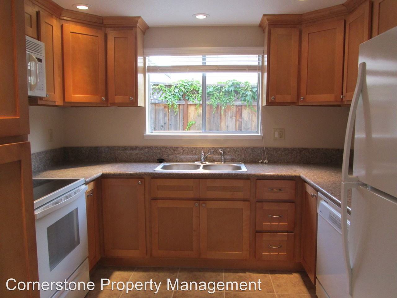 485 Carpentier Way - Photo 3 of 11