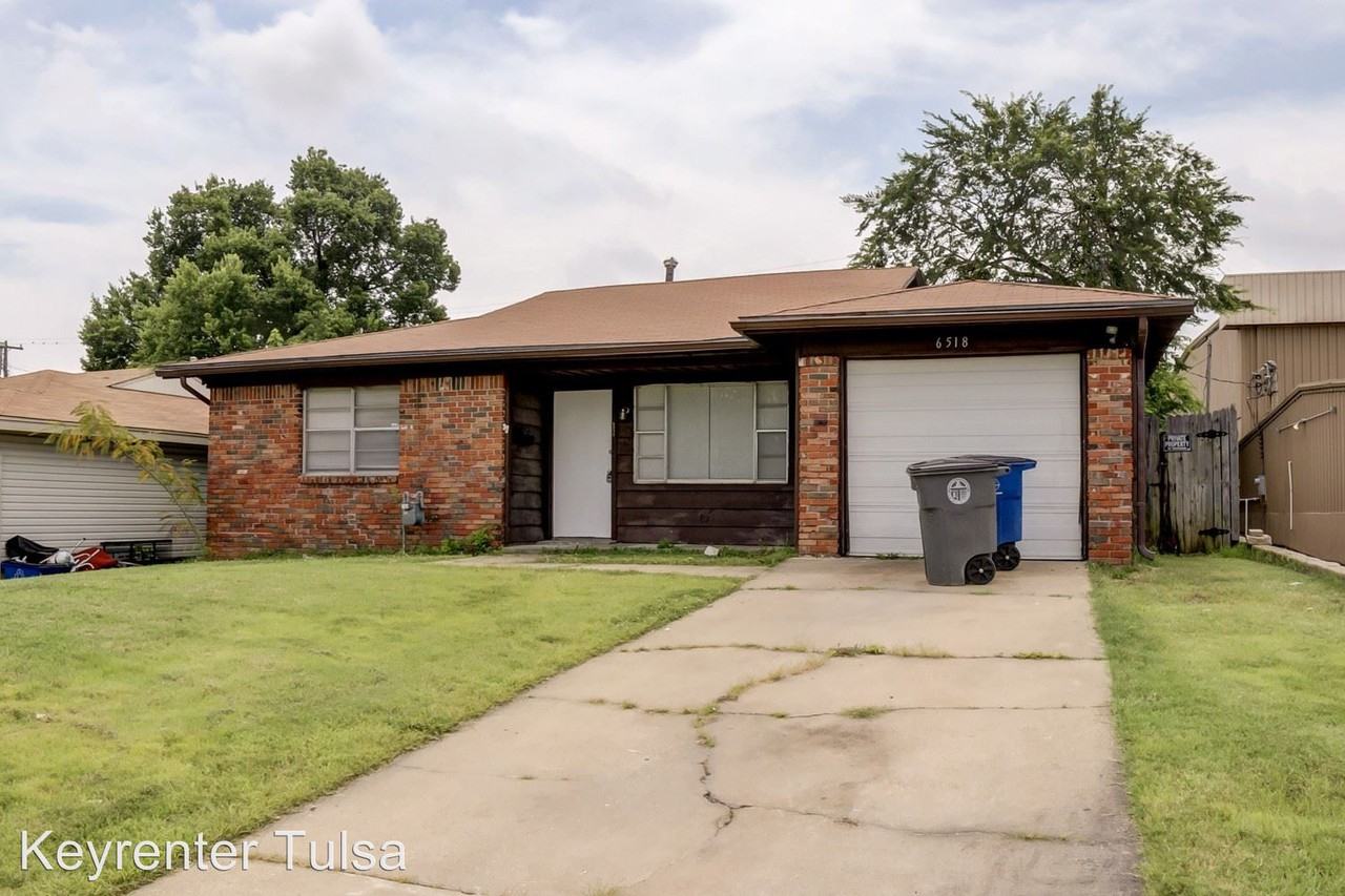 6518 East 8th Street - Photo 2 of 21