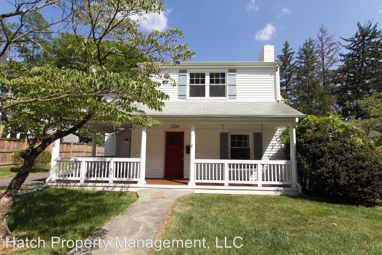 1308 Ellison St - Photo 2 of 29