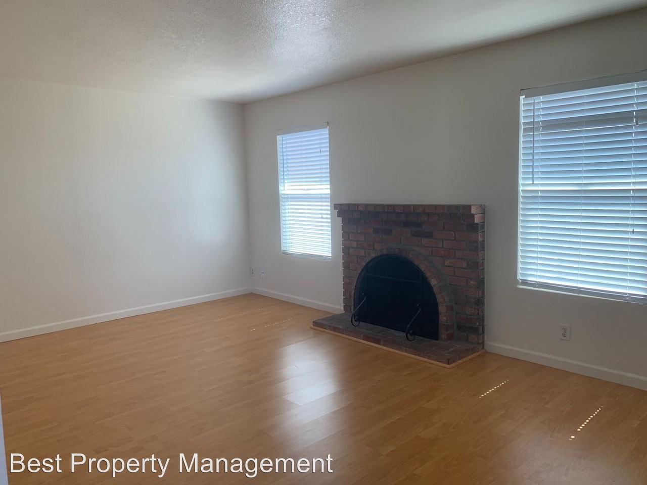 3579 Lake Ontario Dr. - Photo 2 of 17