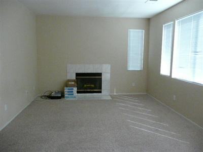 1340 Heatherfield Way - Photo 3 of 7