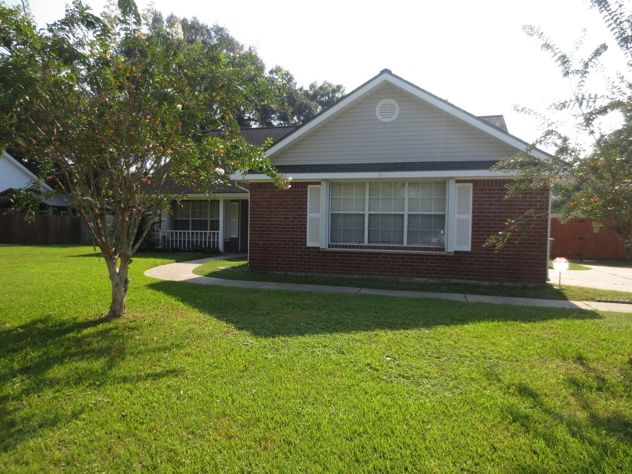 5521 Shadow Grove Blvd - Photo 3 of 28