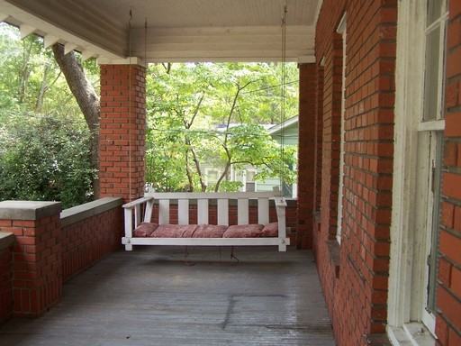 109 Bauersfeld St - Photo 2 of 18