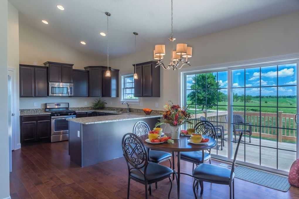 46 Cobblestone Lane - Photo 3 of 16