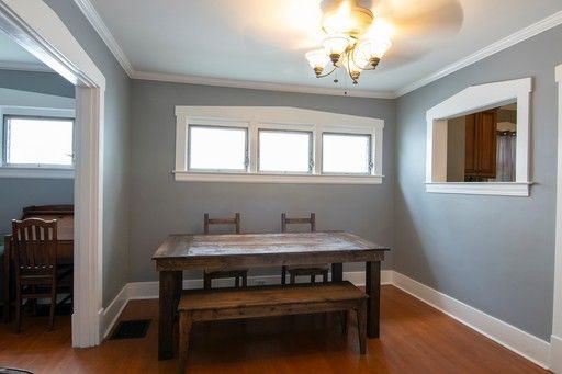 1022 Wetterau Ave - Photo 3 of 20