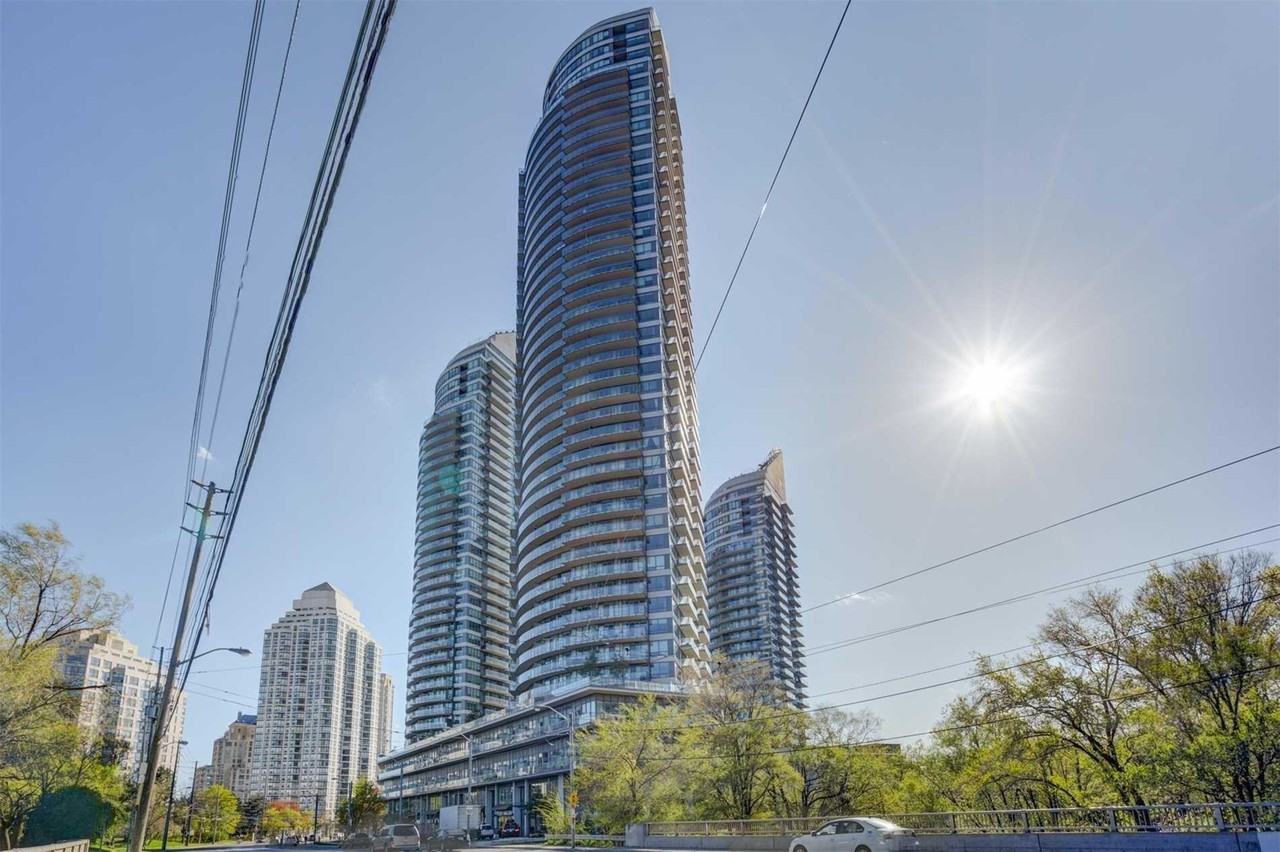 2230 Lake Shore Boulevard West #38