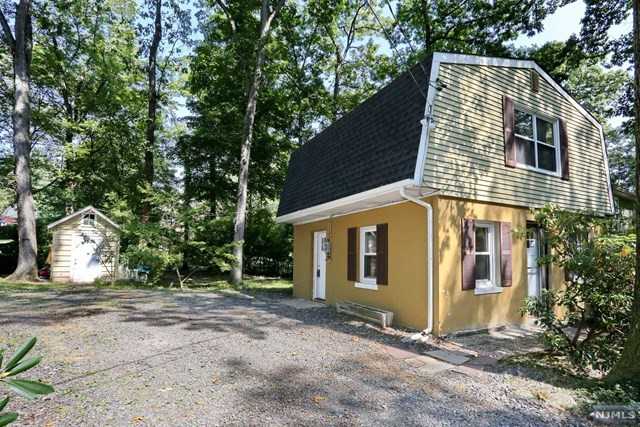 20 Bear Brook Road - Photo 2 of 20