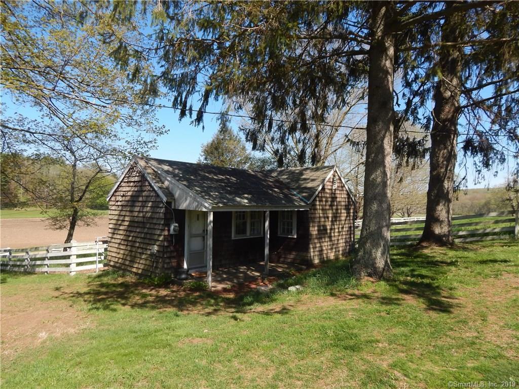 150 Sterling City Road - Photo 2 of 11