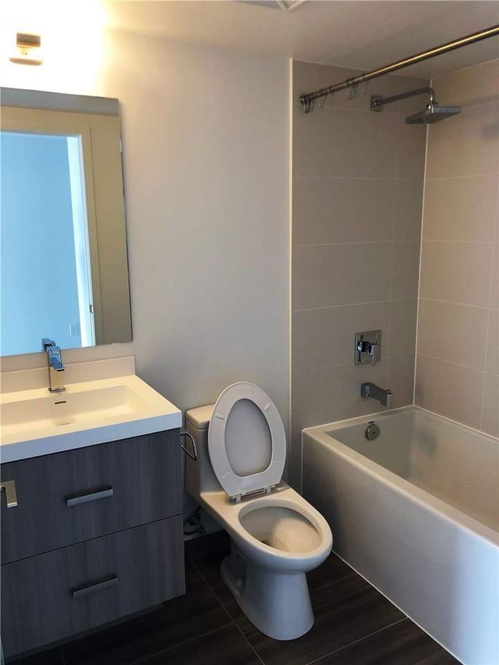 50 Wellesley Street East #37