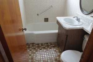 8834 S Troy Ave - Photo 2 of 9