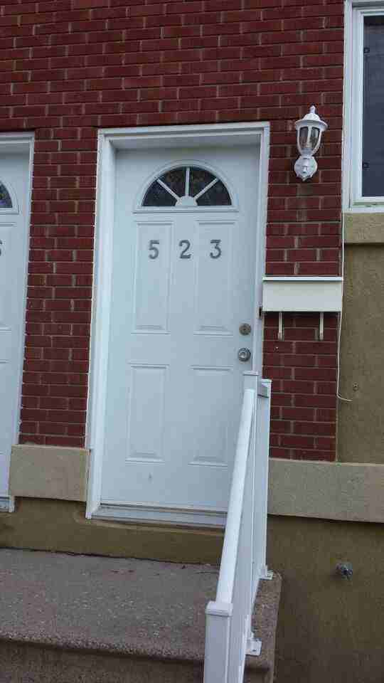 Pointe-Gatineau - Photo 2 of 8