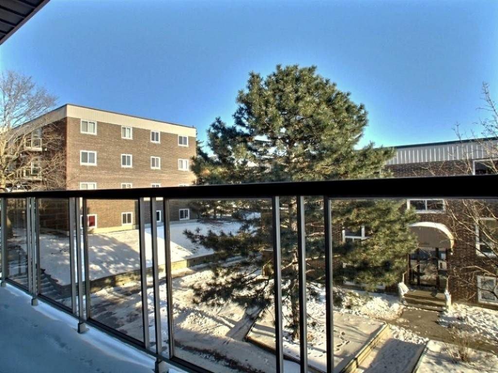 Front - Photo 2 of 4