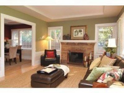 102 Tennyson Avenue - Photo 3 of 8