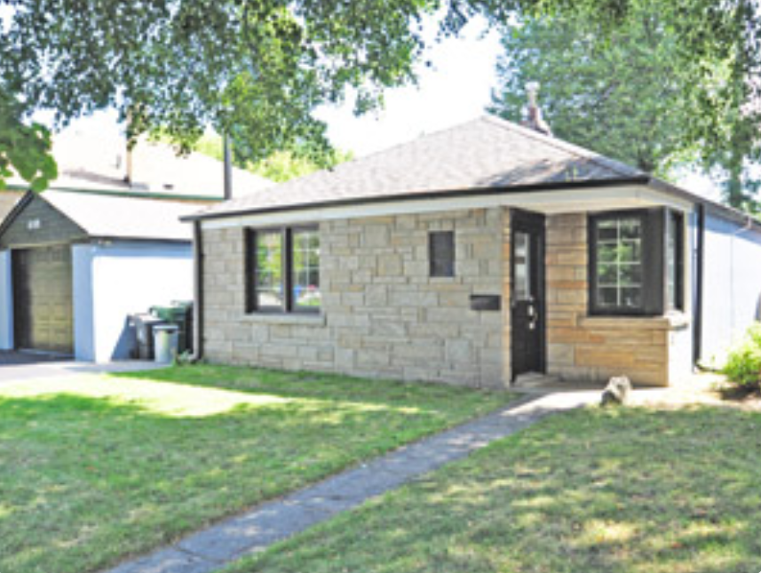 457 Dawes Road, Toronto, ON M4B 2E7 2 Bedroom House for Rent for 2,395