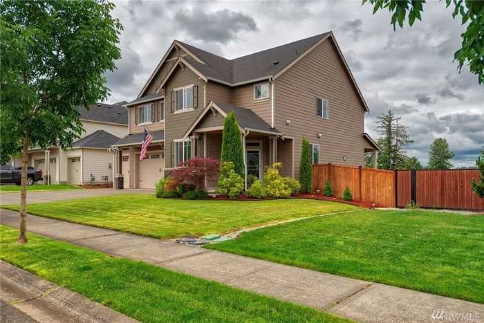 22908 81st Avenue Court East - Photo 2 of 23