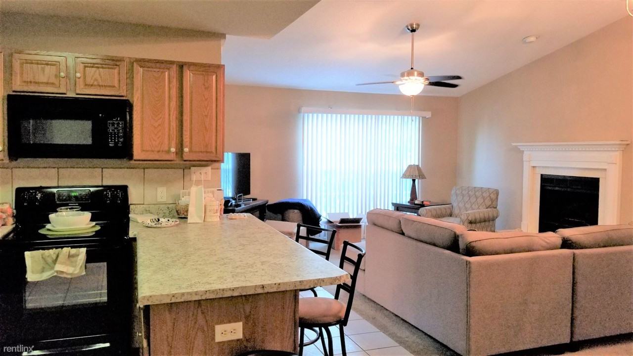 321 Hannah Dr - Photo 2 of 17