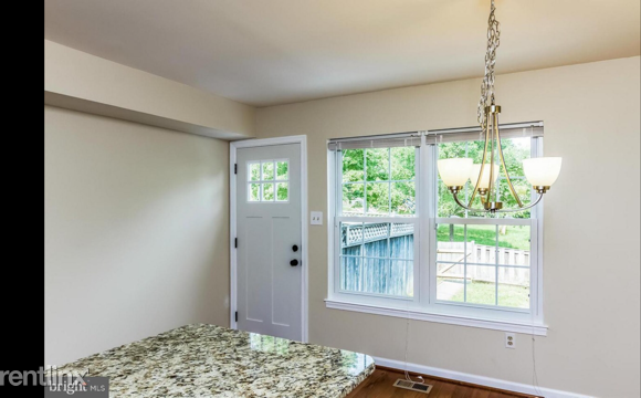 13 N Ann St - Photo 2 of 24