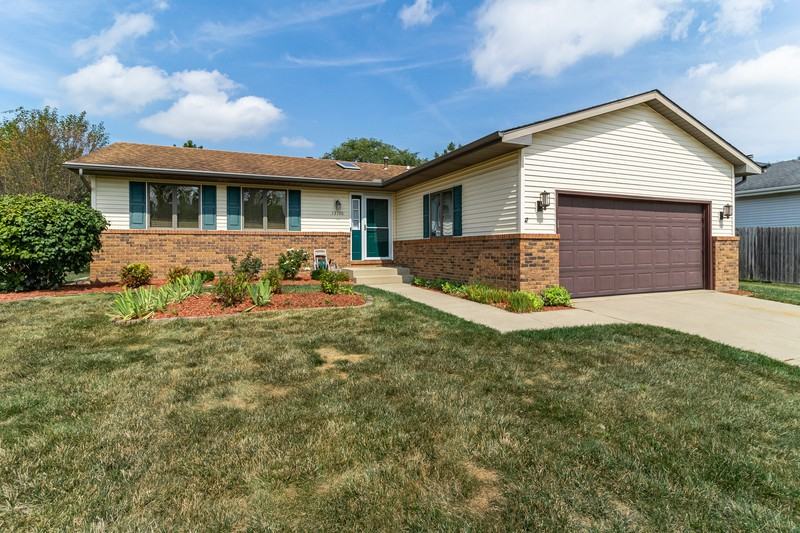 13190 Snowberry Ln - Photo 2 of 15