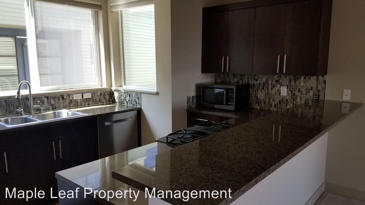 7017 Linden Ave N - Photo 3 of 14