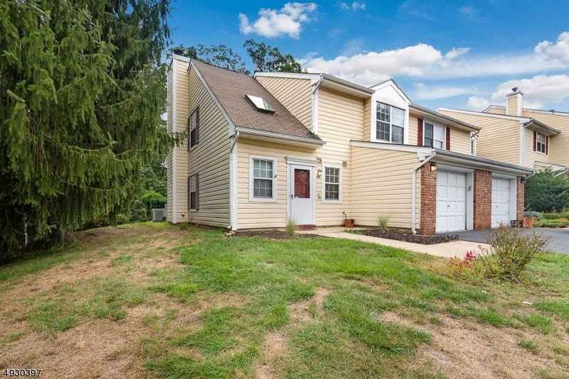 167 Becket Place - Photo 3 of 24