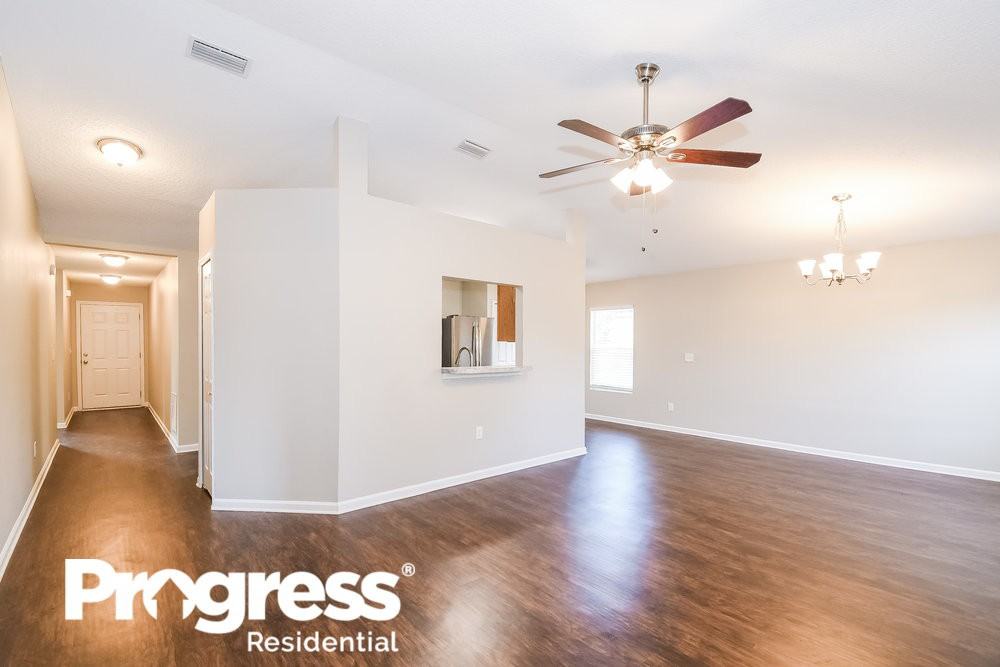 3049 Rogers Ave - Photo 3 of 21