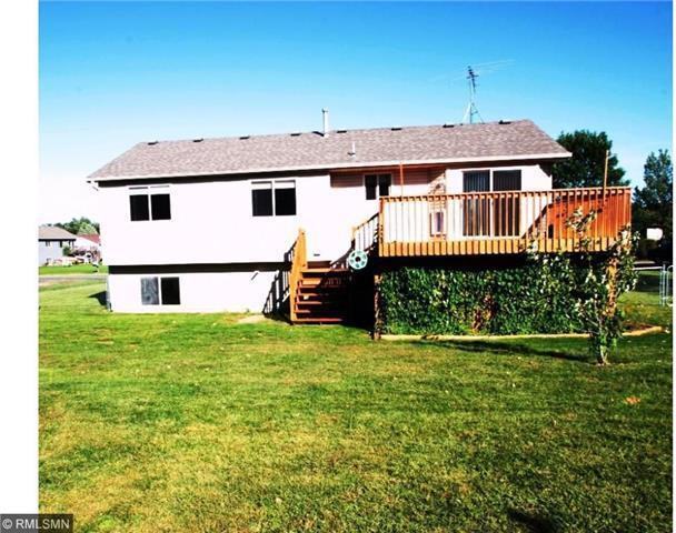 4213 Loon Loop - Photo 2 of 17