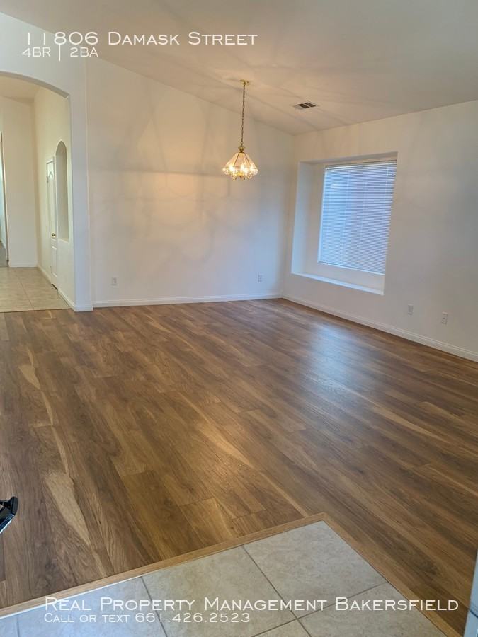 11806 Damask Street - Photo 2 of 13