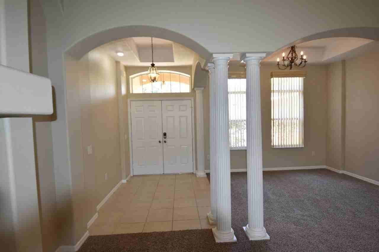 13343 Biscayne Dr - Photo 2 of 17