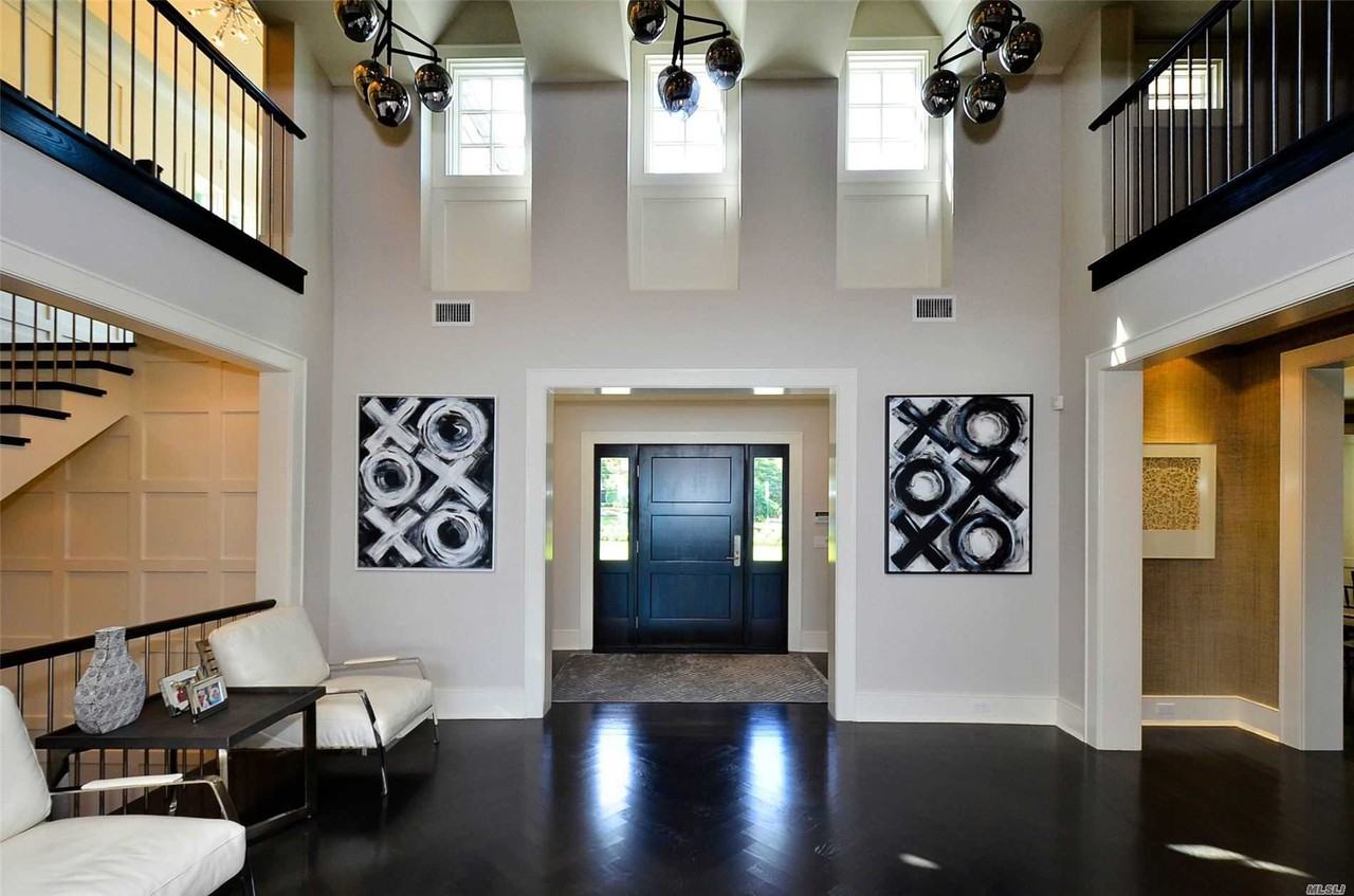 40 Forest Dr - Photo 2 of 19