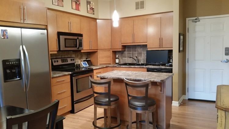 Available October 1 - Photo 3 of 16