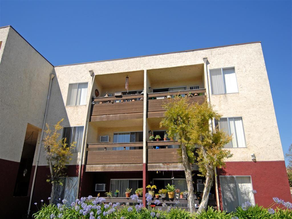 Escondido Adult Village - Photo 3 of 17