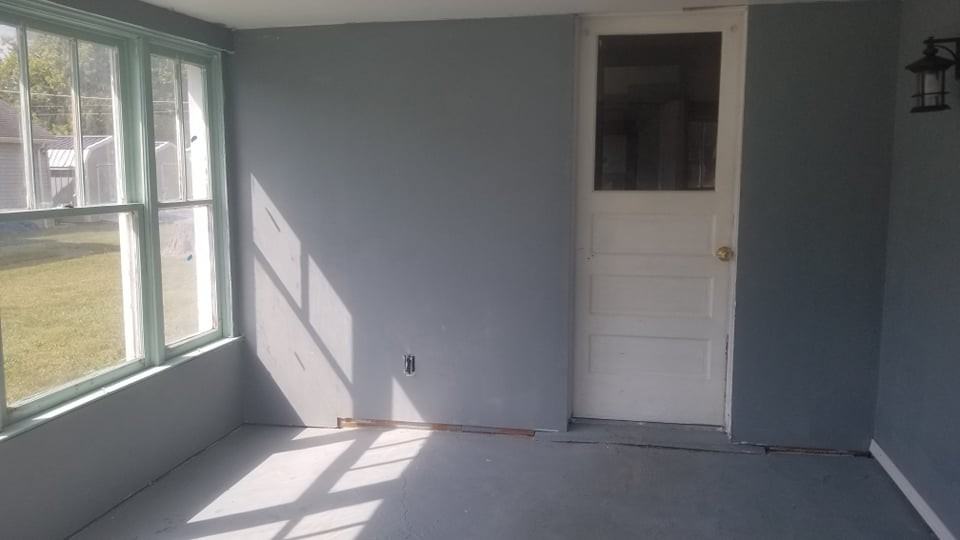 414 S Main St - Photo 3 of 12