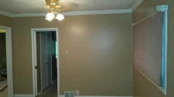 15537 Pomona Dr - Photo 2 of 9