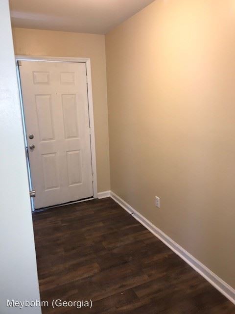 2834 Brentway Drive - Photo 2 of 31