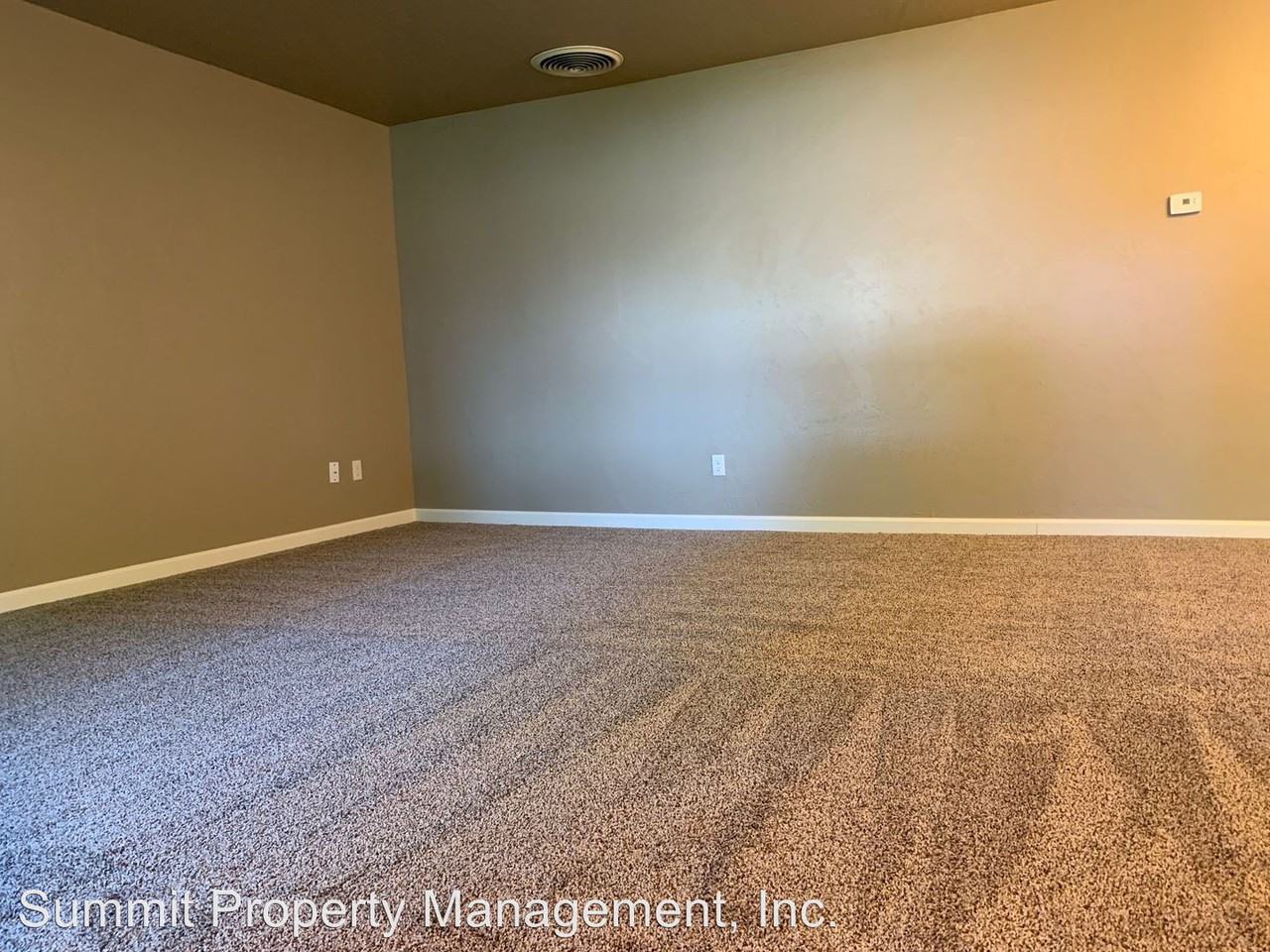 1232 Vine Street - Photo 3 of 26